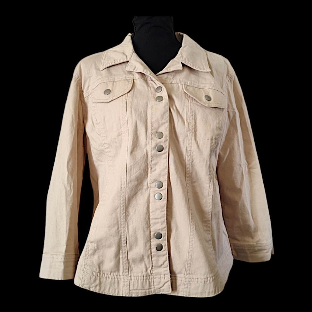 NWOT Tan Lightweight Cotton 3/4 Sleeve Jacket